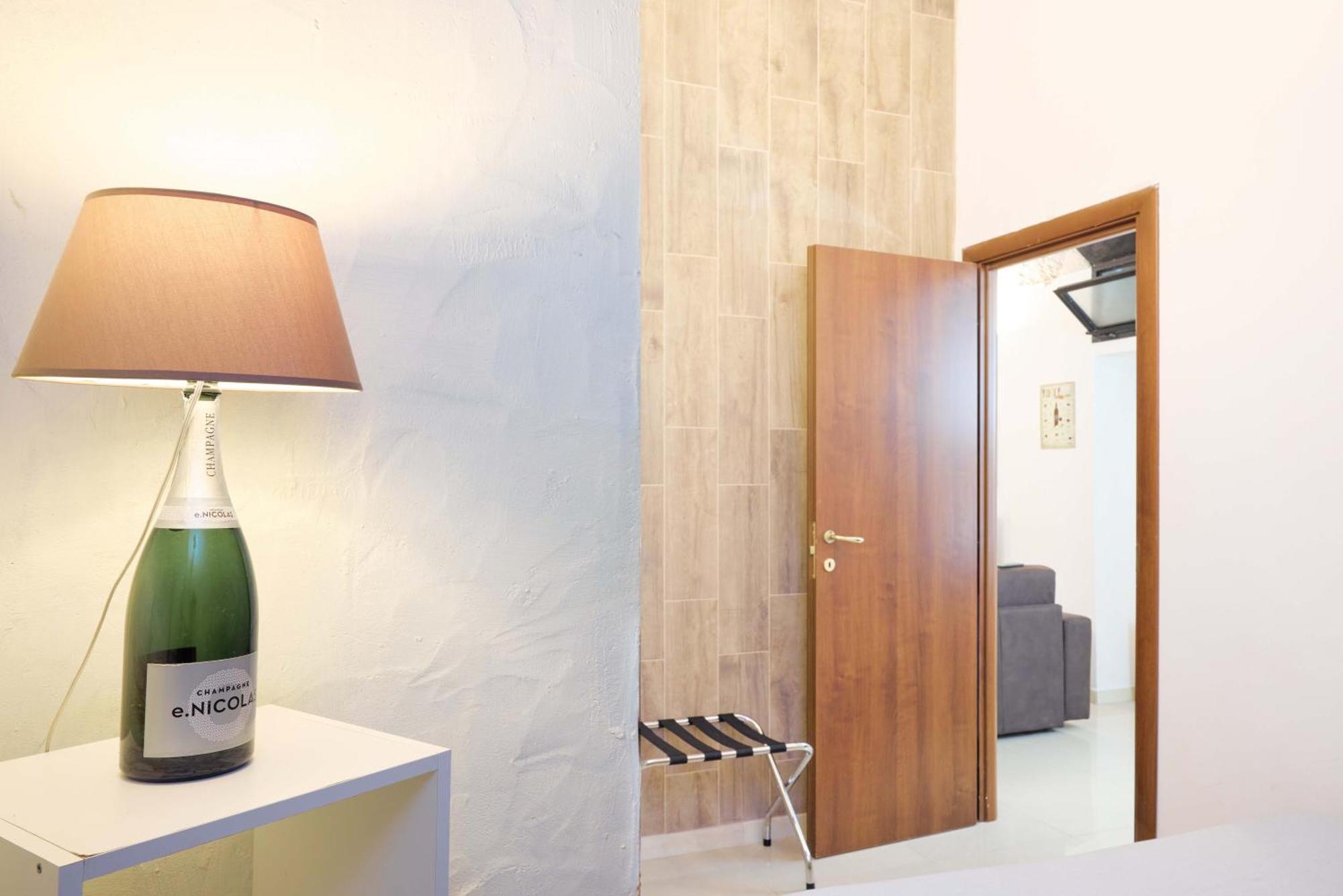 La Cantinetta Di Milano - The Wine Cave In Milan, Huge 110Sqm Apartment Next To Central Station Екстериор снимка